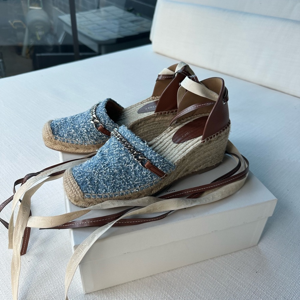 STELLA MCCARTNEY
Gaia denim bouclé espadrilles